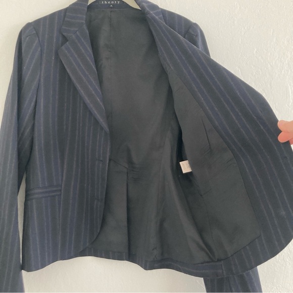 Theory Wool Pinstripe Blazer Black Workwear Preppy Minimalist Office Size 10 - Picture 7 of 14
